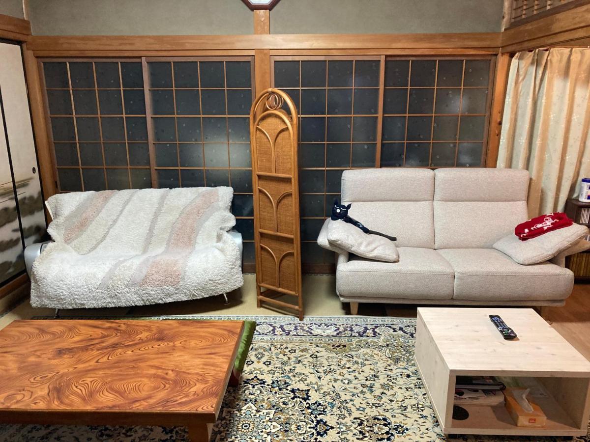 Guest House Hinode Takayama  Exterior photo