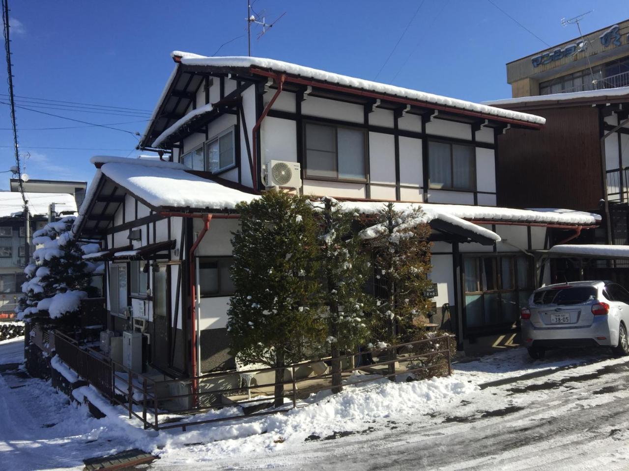 Guest House Hinode Takayama  Exterior photo
